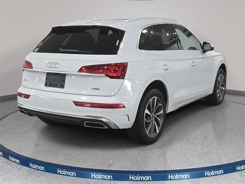 2022 Audi Q5 45 S line Premium Plus