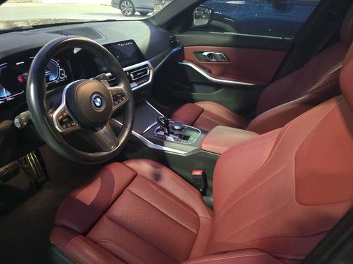 Black Sapphire Metallic 2022 BMW 330e 330e iPerformance