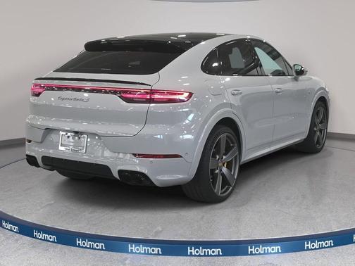 2023 Porsche Cayenne Cayenne Turbo S E-Hybrid