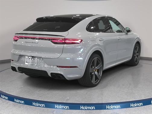 2023 Porsche Cayenne Cayenne Turbo S E-Hybrid