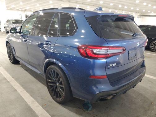 2023 BMW X5 sDrive40i
