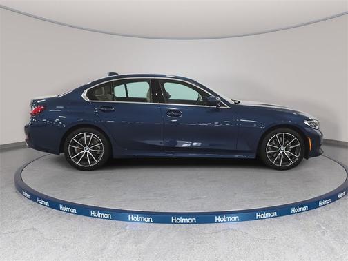 2022 BMW 330 330i