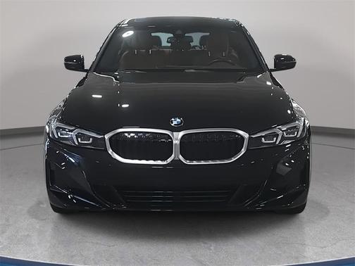 2023 BMW 330 330i