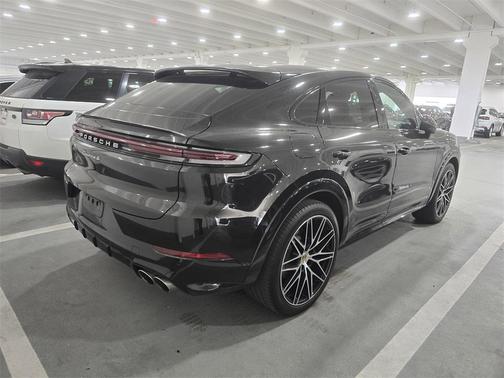 2024 Porsche Cayenne S