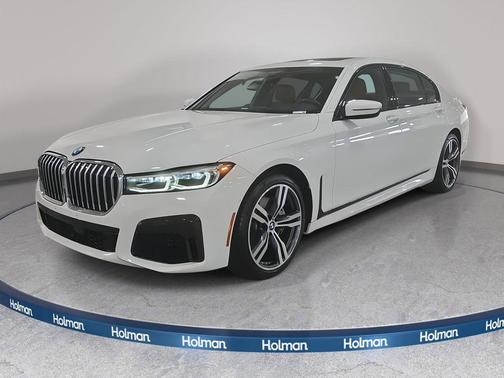 2021 BMW 740 740i