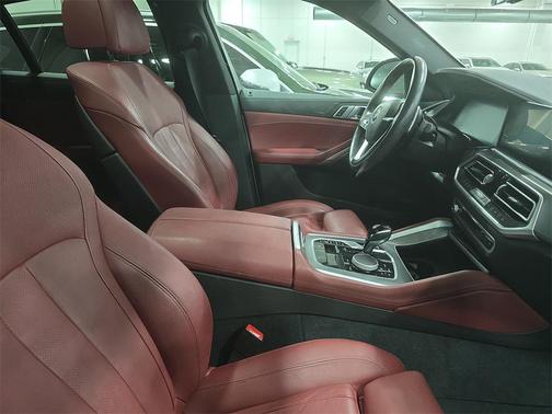 2022 BMW X6 xDrive40i