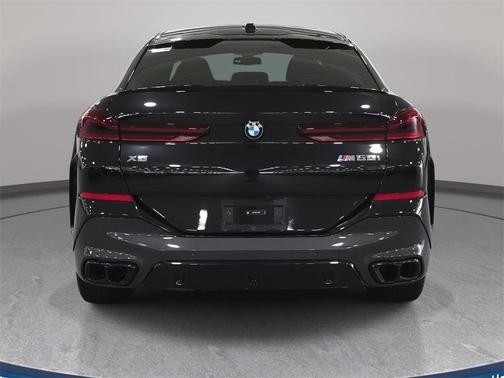 2025 BMW X6 M60i