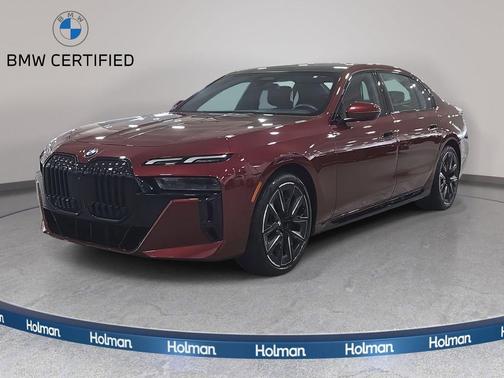 Aventurin Red Metallic 2023 BMW 760