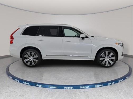 2025 Volvo XC90 B6 Ultra