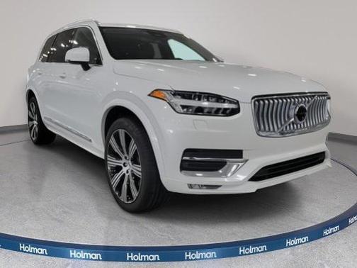 2025 Volvo XC90 B6 Ultra