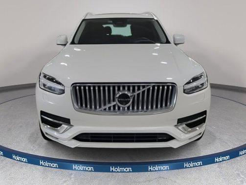 2025 Volvo XC90 B6 Ultra