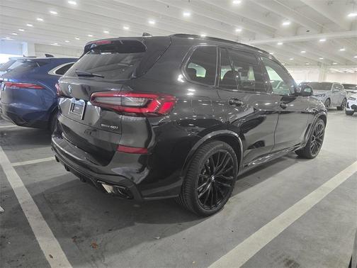 2023 BMW X5 sDrive40i