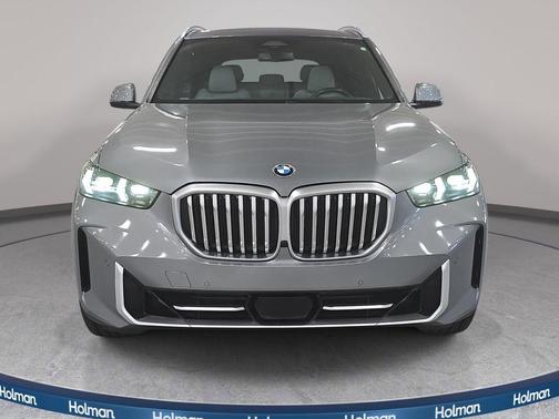 Skyscraper Grey Metallic 2024 BMW X5 sDrive40i