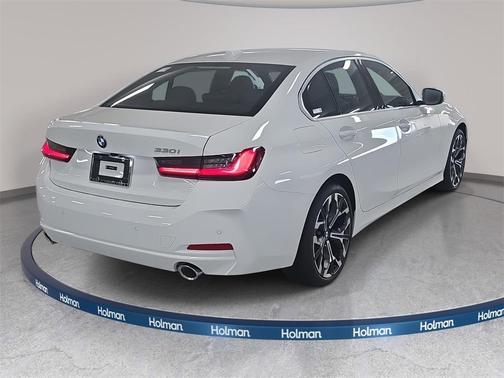 2026 BMW 330 330i