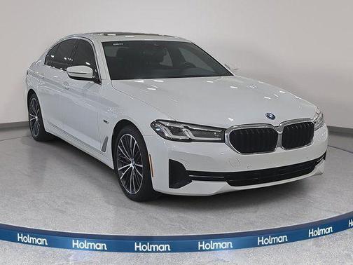 Mineral White Metallic 2023 BMW 530e Base