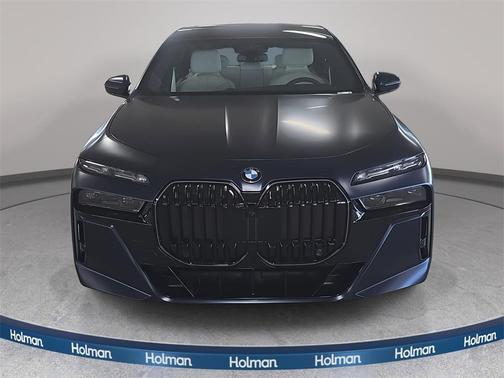 2026 BMW 760 xDrive