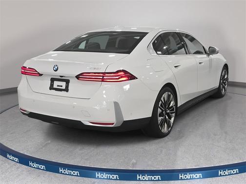 2026 BMW 530 530i