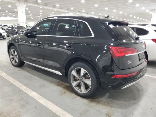 2023 Audi Q5 40 Premium