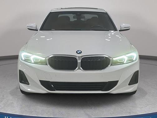 2023 BMW 330 xDrive