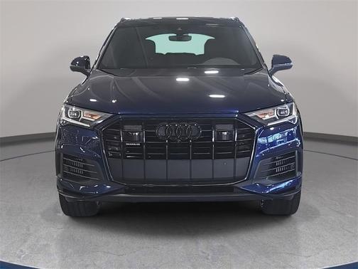2022 Audi Q7 55 Premium Plus