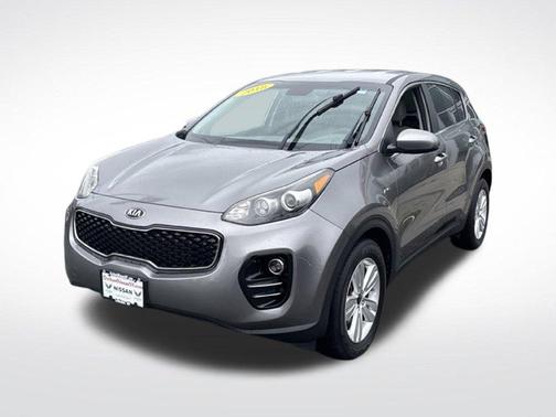 Mineral Silver 2018 Kia Sportage LX
