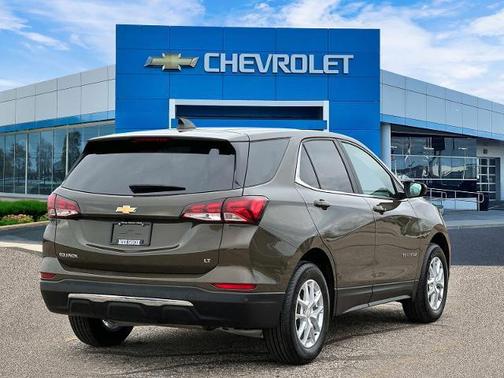 Harvest Gold / Bronze 2024 Chevrolet Equinox LT