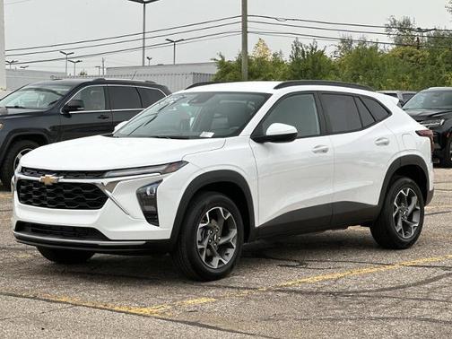 2024 Chevrolet Trax LT