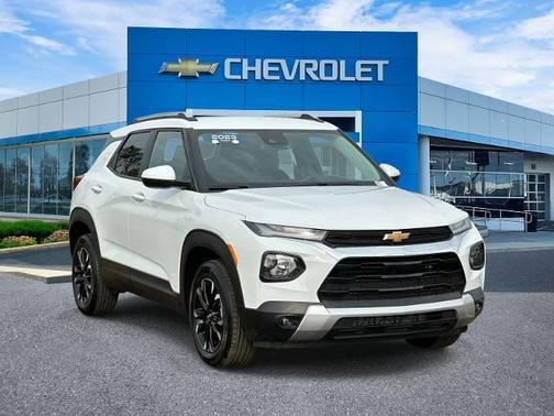 Summit White 2023 Chevrolet Trailblazer LT