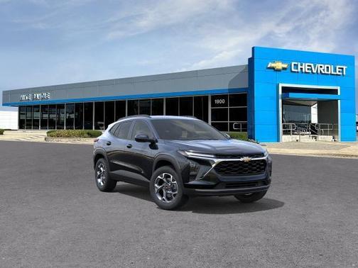 Mosaic Black Metallic 2026 Chevrolet Trax LT