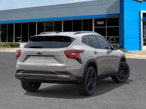 White Sand 2026 Chevrolet Trax ACTIV
