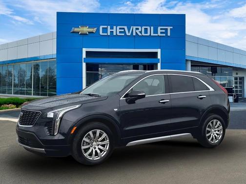 2022 Cadillac XT4 Premium Luxury