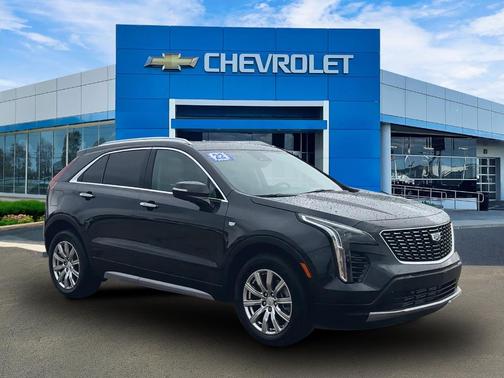 2022 Cadillac XT4 Premium Luxury