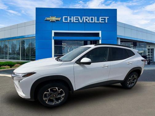 2024 Chevrolet Trax LT