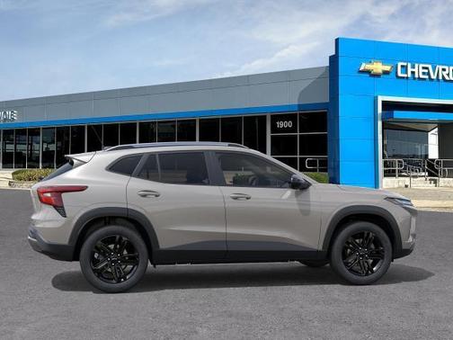 White Sand 2026 Chevrolet Trax ACTIV