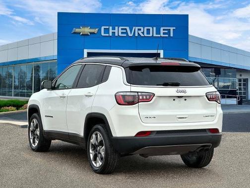 Pearl White Tri-Coat 2019 Jeep Compass Limited