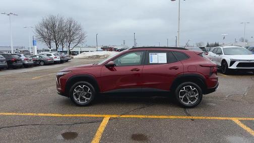 2024 Chevrolet Trax LT