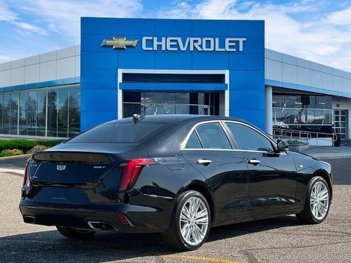 2023 Cadillac CT4 Premium Luxury