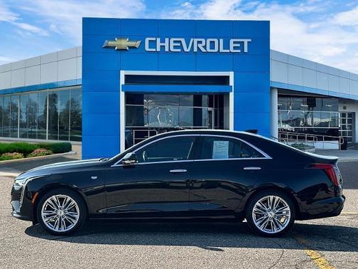 2023 Cadillac CT4 Premium Luxury