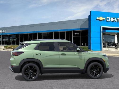 Green 2026 Chevrolet Trailblazer LT