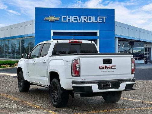 Summit White 2022 GMC Canyon Elevation