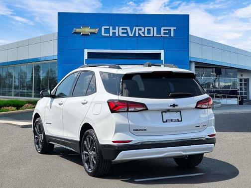 Summit White 2023 Chevrolet Equinox RS