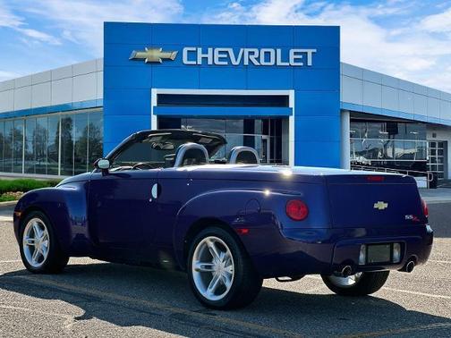 2003 Chevrolet SSR LS