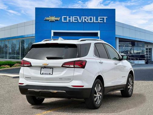 Summit White 2024 Chevrolet Equinox Premier