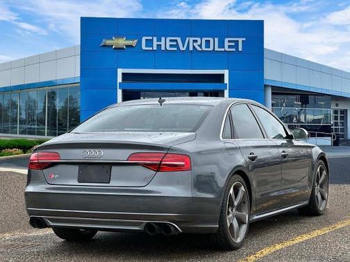 Daytona Gray Pearl 2015 Audi S8 4.0T quattro