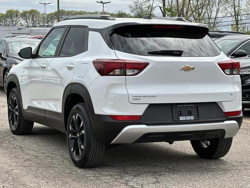 Summit White 2023 Chevrolet Trailblazer LT