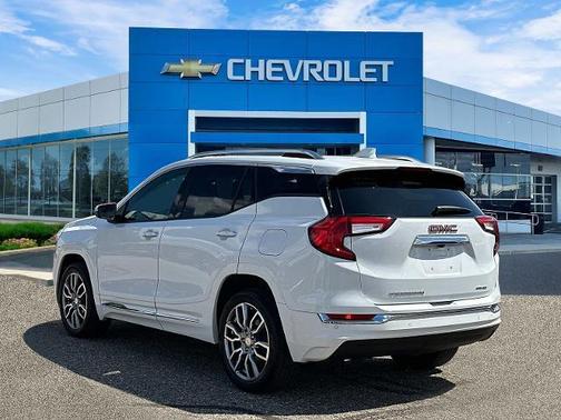 2022 GMC Terrain Denali