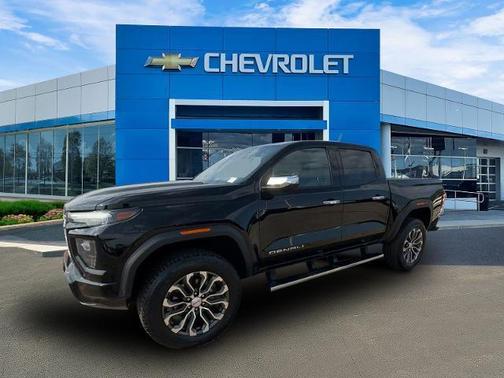 2023 GMC Canyon Denali