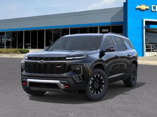 Mosaic Black Metallic 2026 Chevrolet Traverse Z71