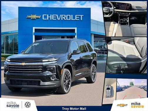 Mosaic Black Metallic 2024 Chevrolet Traverse LT