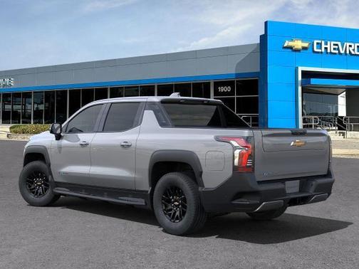 2025 Chevrolet Silverado EV LT
